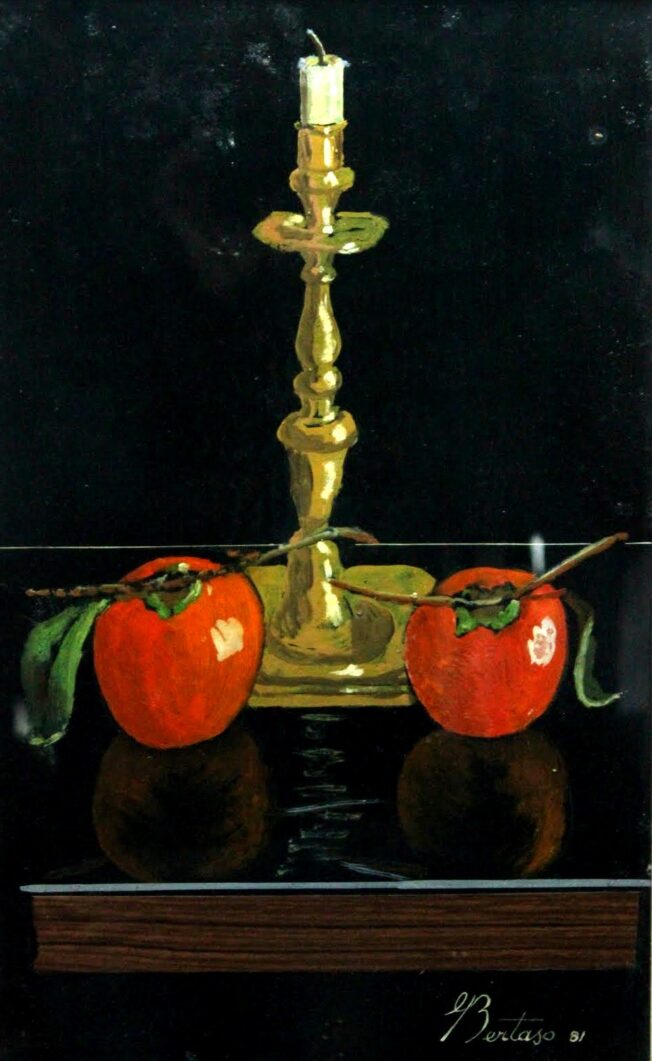 Un candelabro tra i cachi